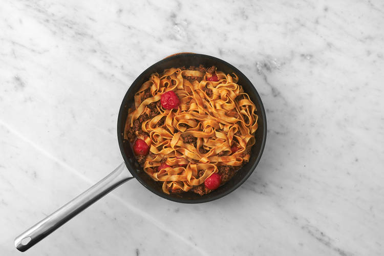 Make the ragu