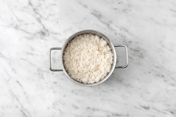Cook the rice