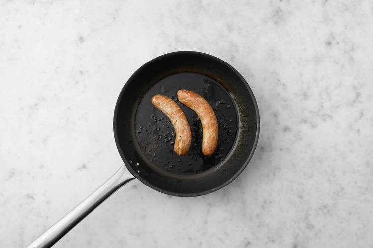 Bratwürste braten