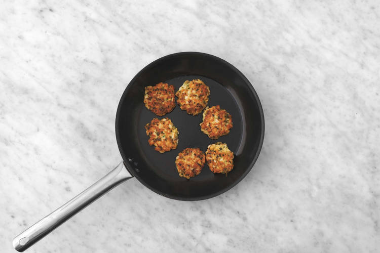 Stek fiskfrikadeller
