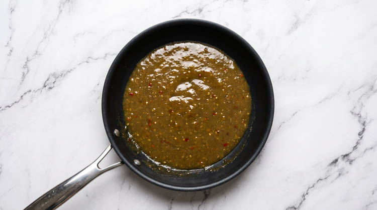 Make Tamarind Sauce