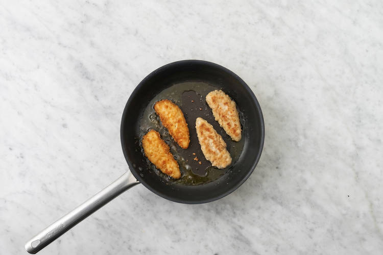 Cook the halloumi
