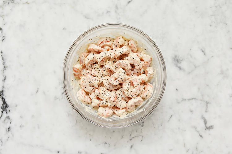 Assaisonner les crevettes