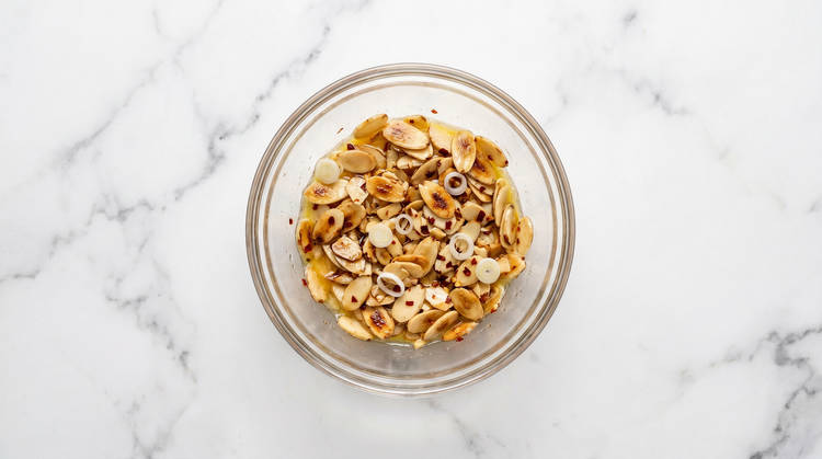 Make Spicy Almonds