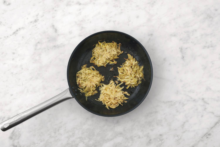 Cook potato rosti