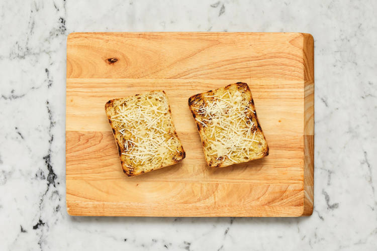 Make cheesy bread