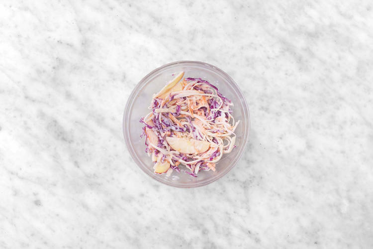 Préparer le slaw