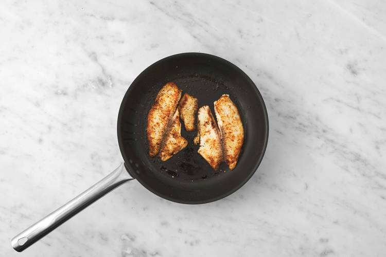 Fry the fish