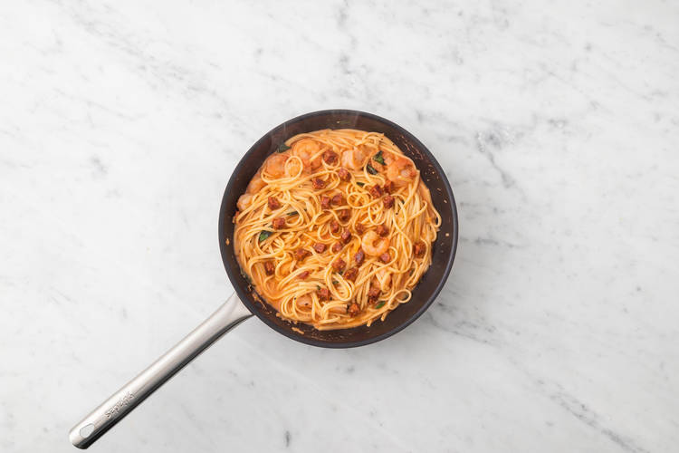 Coat the Linguine