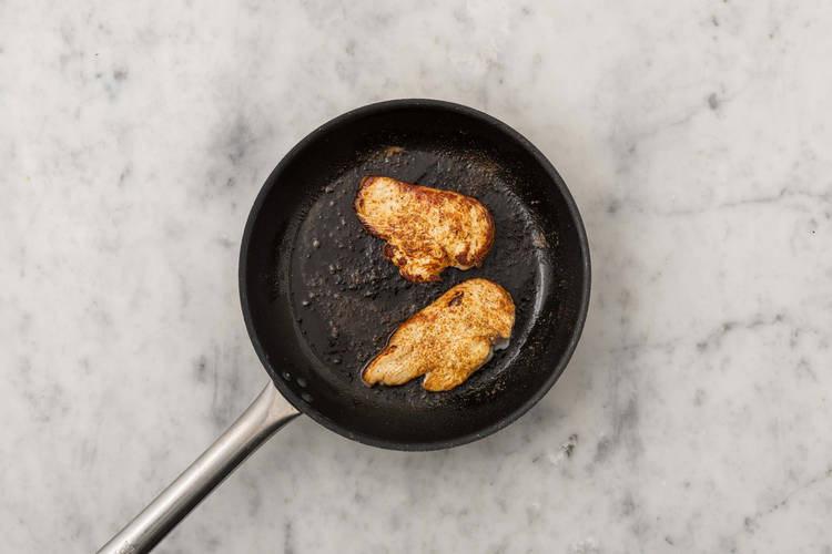 Cook halloumi  