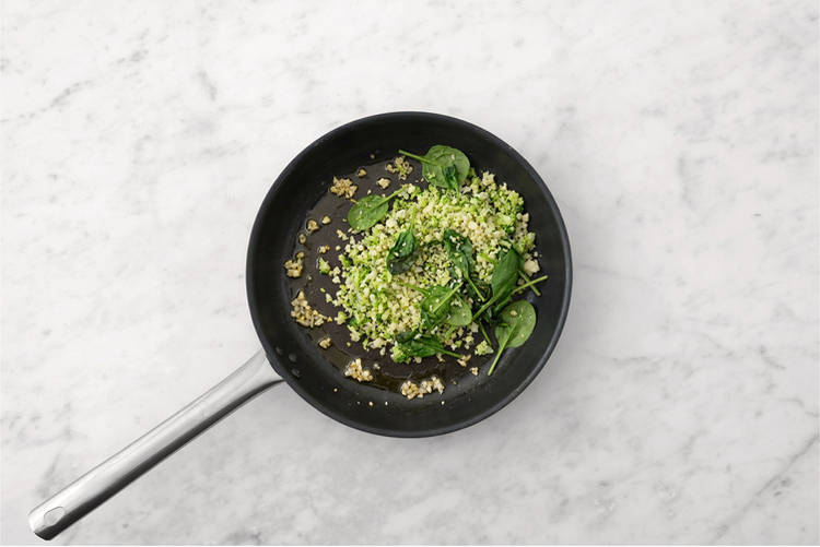 Cook the veggie rice