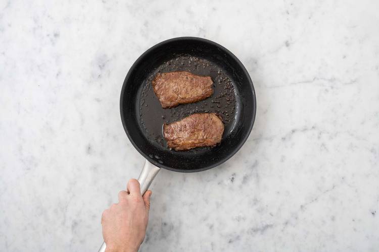 Fleisch braten