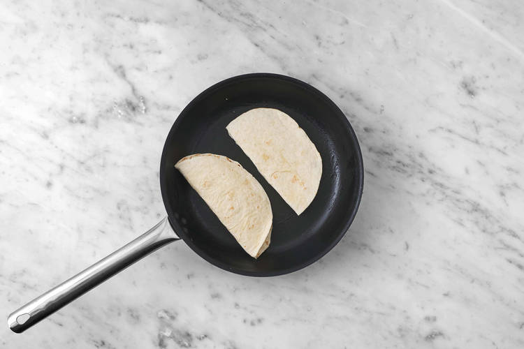Gör quesadillas
