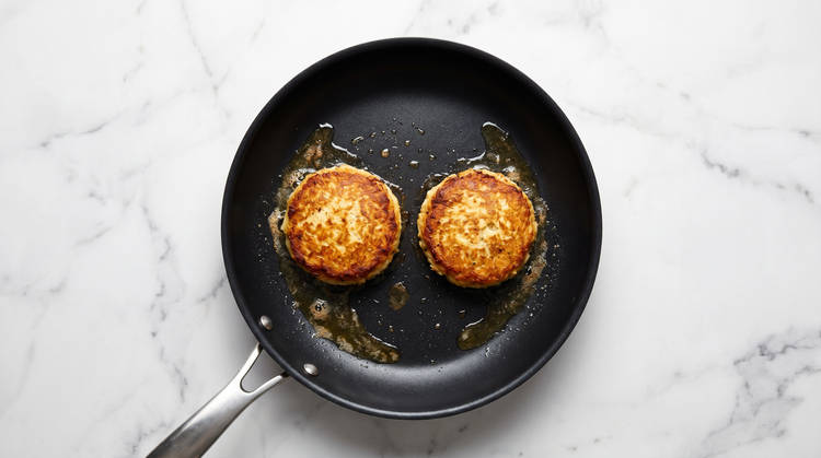 Fry Crab Cakes