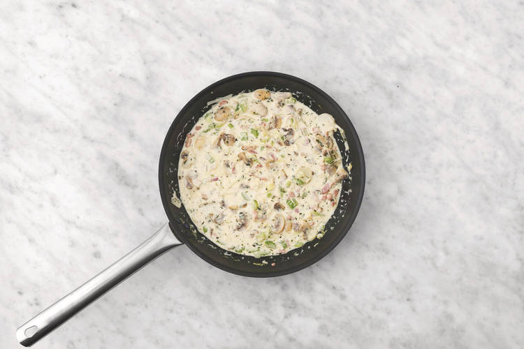Make the creamy filling