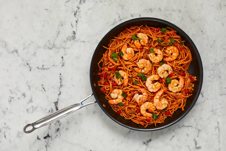 Cook Shrimp & Finish Fideuà