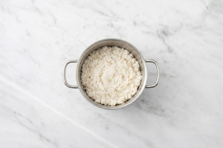 Cook the rice