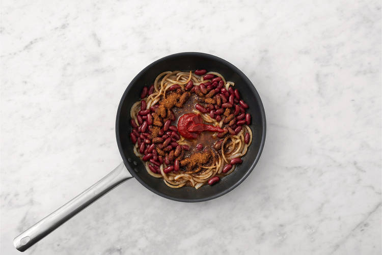 Cook the beans & pork