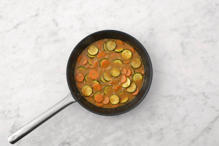 Make the curry sauce