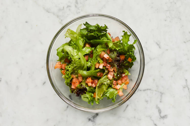 Assembler la salade