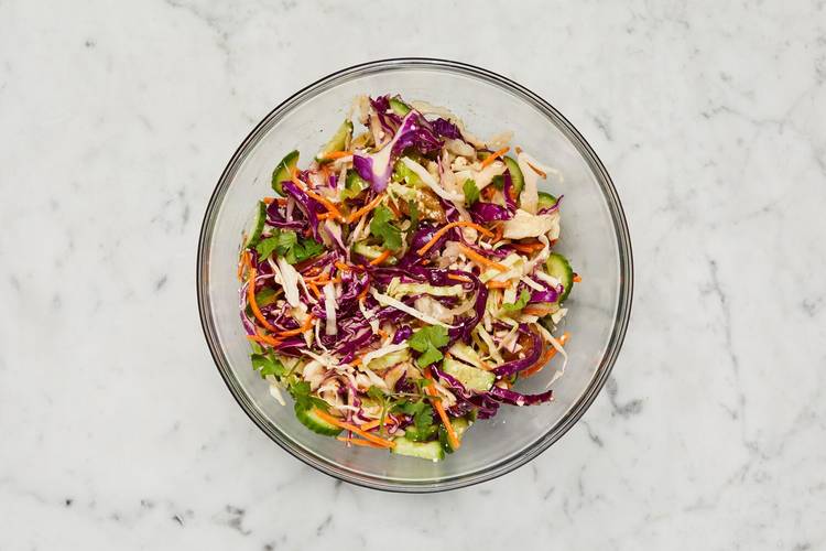 Préparer la salade de chou