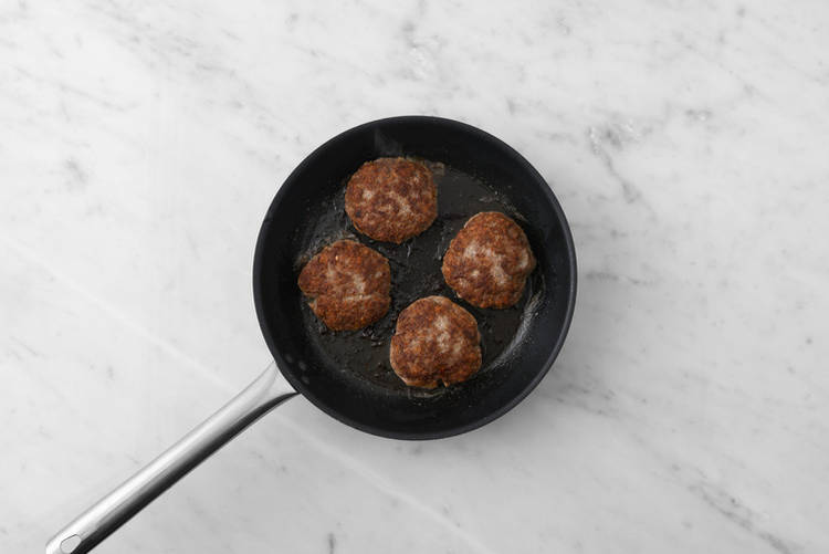 Cuire les burgers