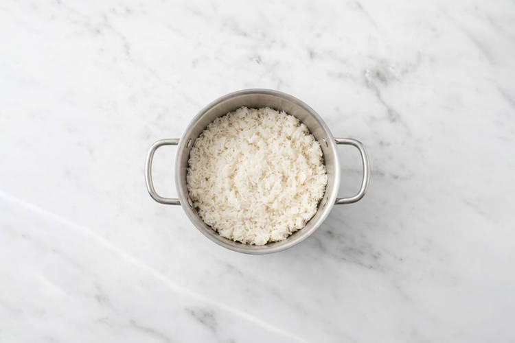 Make the garlic rice