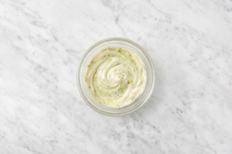 Make the Chilli Mayo