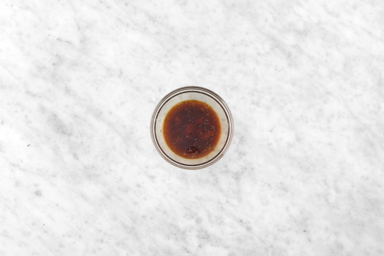 Préparer la sauce de laab