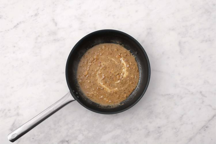 Préparer la sauce de cuisson