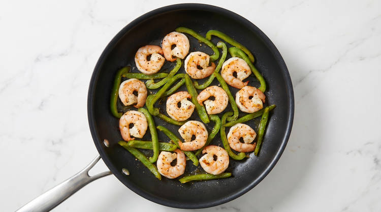 Cook Bell Pepper & Shrimp
