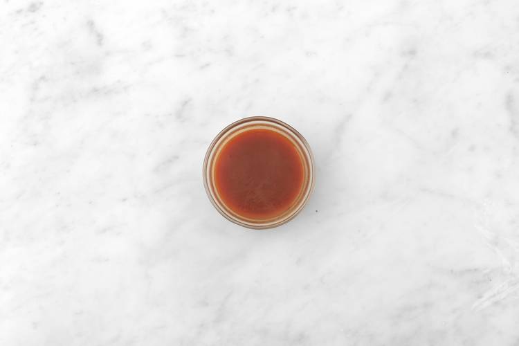 Make the curry sauce