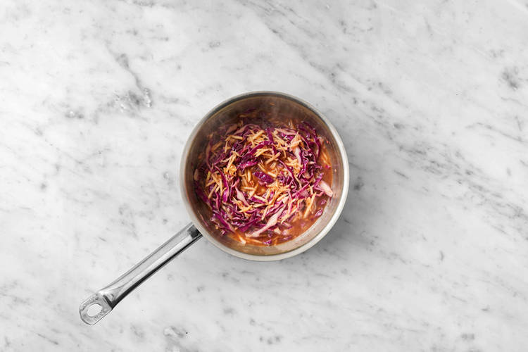 Braise the cabbage