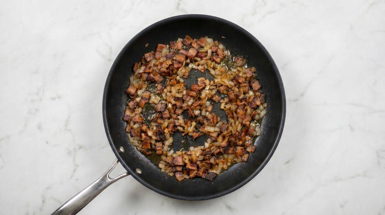 Cook Bacon & Onion