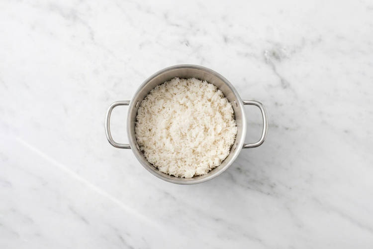 Cook the rice