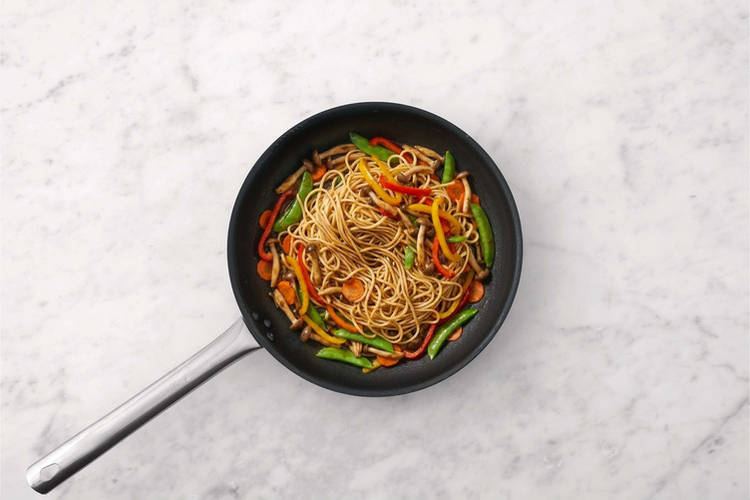 Cook the stir-fry