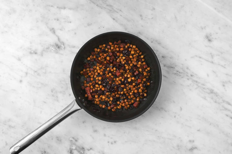 Chorizo anbraten