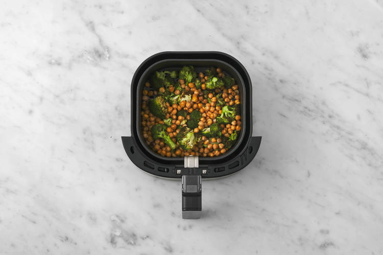 Cook the chickpeas & broccoli