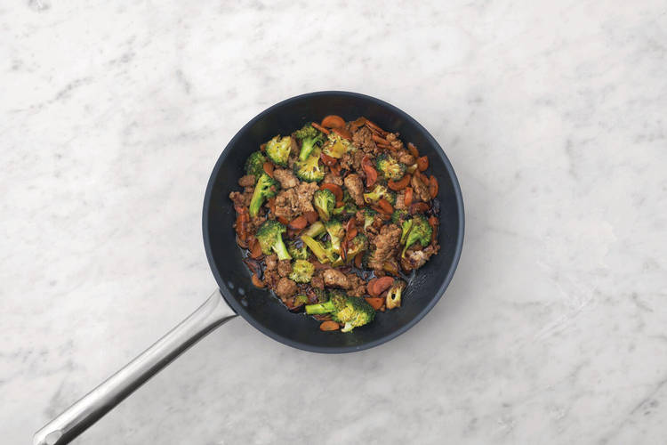 Cook the stir-fry