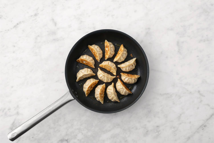 Cook the pork dumplings
