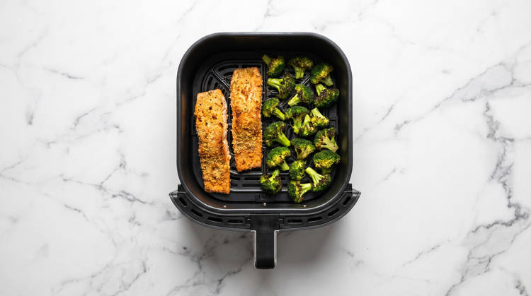 Air-fry Salmon & Asparagus