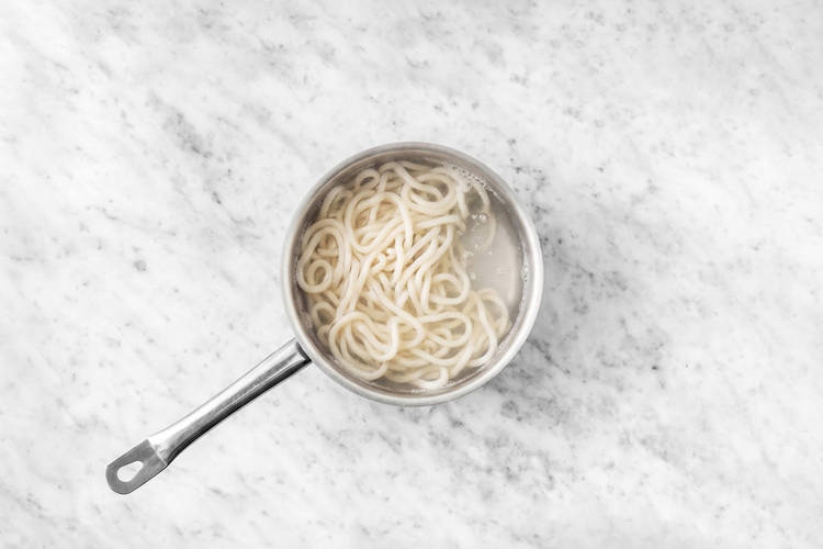 Cook the udon noodles
