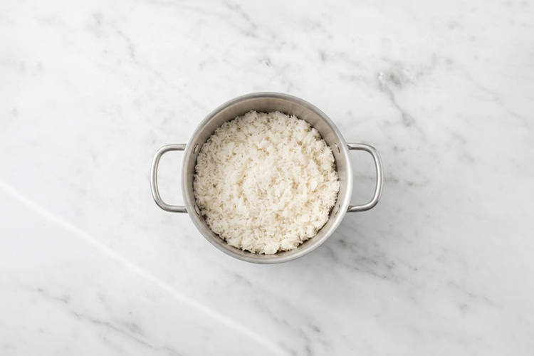 Cook the rice