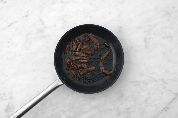Fry the Beef