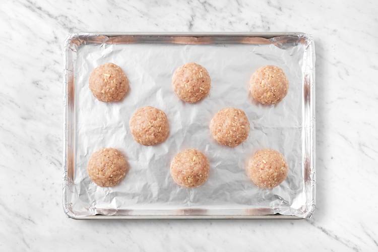 Préparer et cuire les boulettes