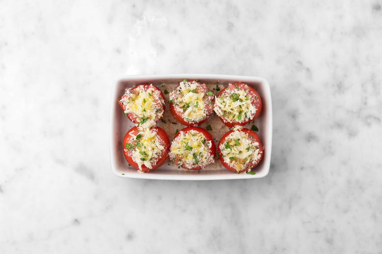 Farcir les tomates