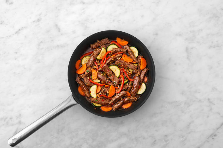 Cook the beef & veggies