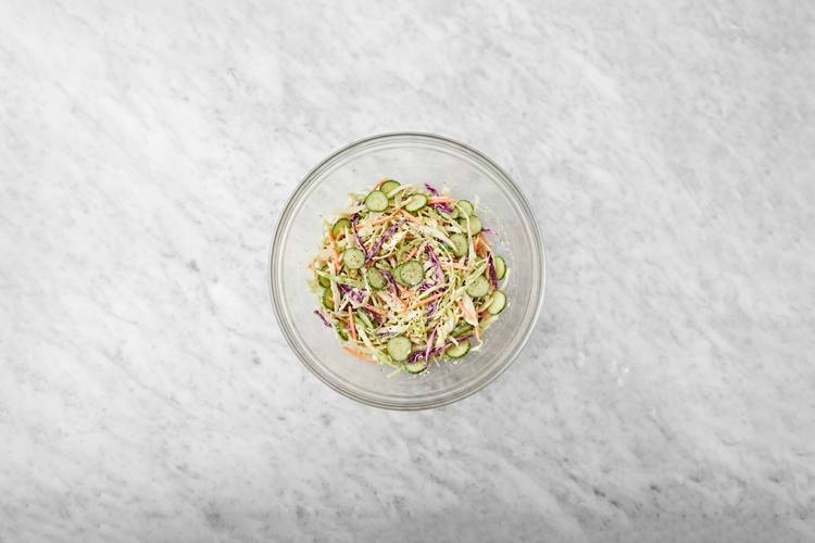 Préparer la salade de chou