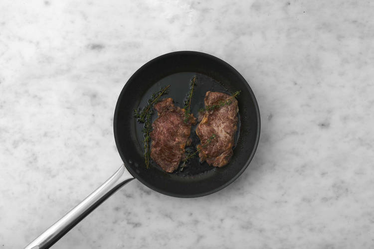 Fleisch braten