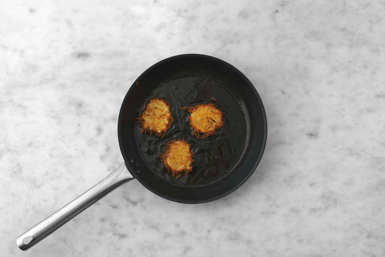 Kartoffelpuffer backen